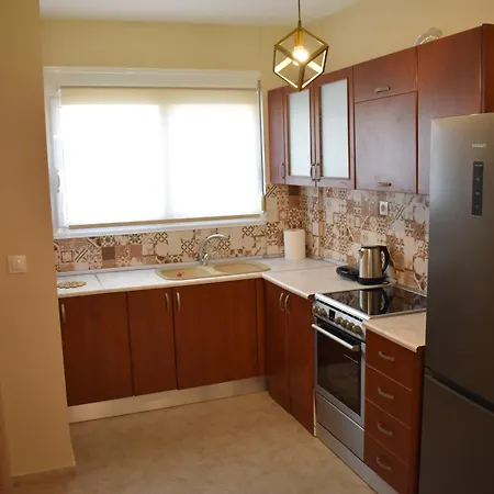 Ikies Luxury Maisonette 200m From The *