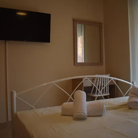 بيت للعطل Ikies Luxury Maisonette 200m From The